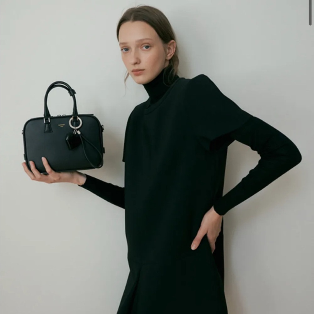 Clearance sale. Real leather Black Crossbody Bag DeMAKER, genuine leather